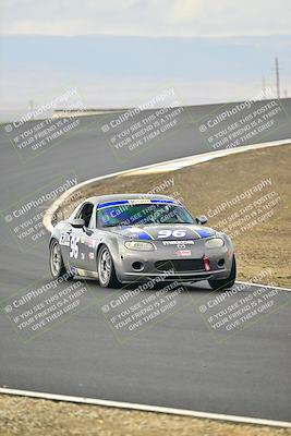 media/Jan-26-2025-CalClub SCCA (Sun) [[cfcea7df88]]/Group 1/Race/